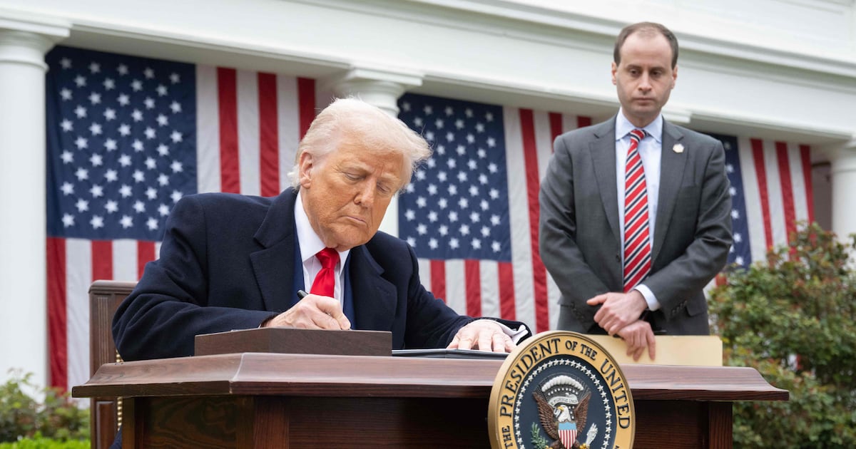 Eron urushi AQSh tariflar urushining chegaralarini belgilashi mumkin