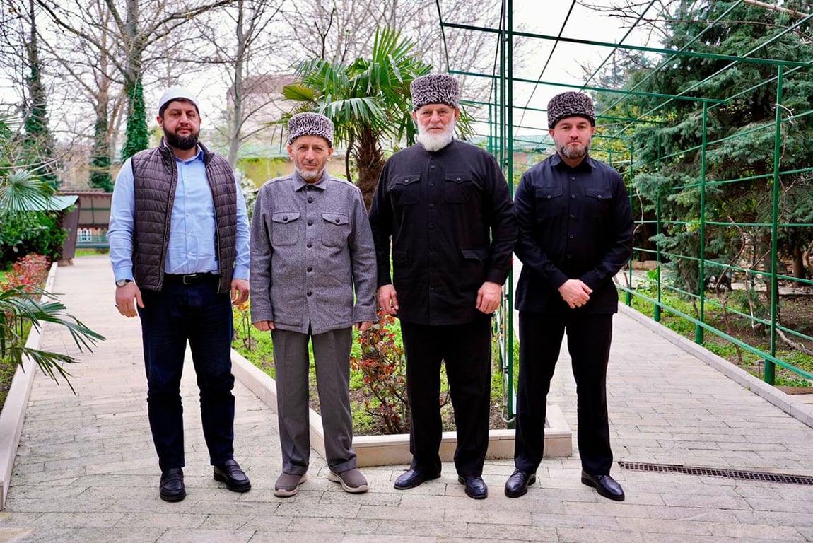 Муфтий Северной Осетии посетил Дагестан в связи с паводками