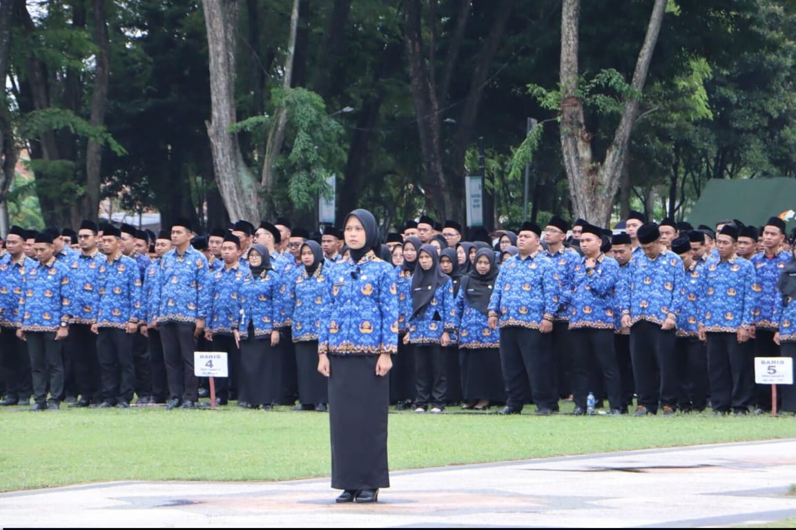 Kumanaan Shaqaalaha Dawladda Bojonegoro oo Codsiyay Fasax Weyn ee Xajka 2026, Adeegyada Dadweynaha Waa Sii Fiican