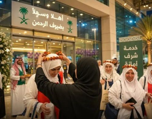 Saudiya Madinada birinchi guruh Eron haj ziyoratchilarini kutib oldi