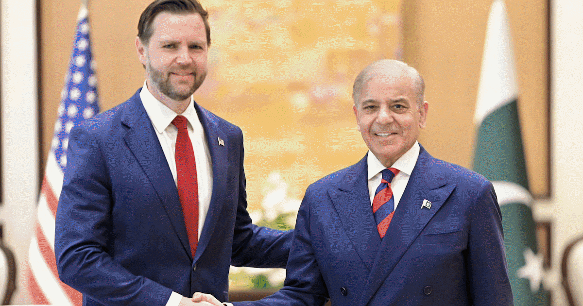 ABD ve İran Islamabad'da doğrudan görüşmeler yaptı ama sonuç hâlâ belirsiz. Ana anlaşmazlık noktası? Hürmüz Boğazı.