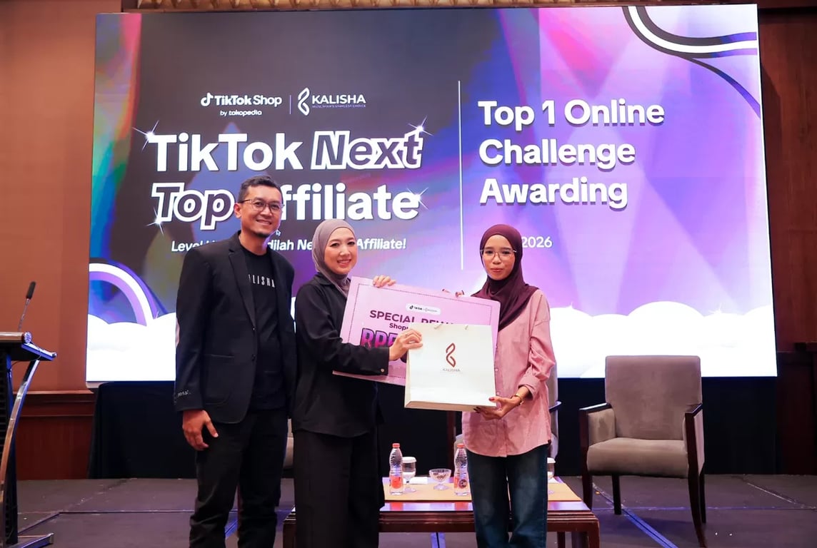 تعاون كاليشا وتيك توك في برنامج Next Top Affiliate لصنع مسوقين محترفين للأزياء الإسلامية