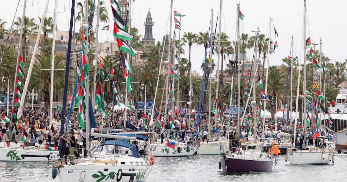 Aid Flotilla Heads to Gaza
