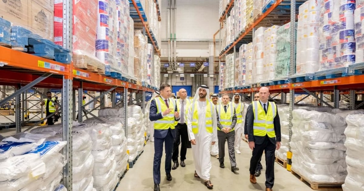 BƏƏ əsas malların yetərli təchizatını təmin edir, panika satın almalara qarşı xəbərdarlıq edir