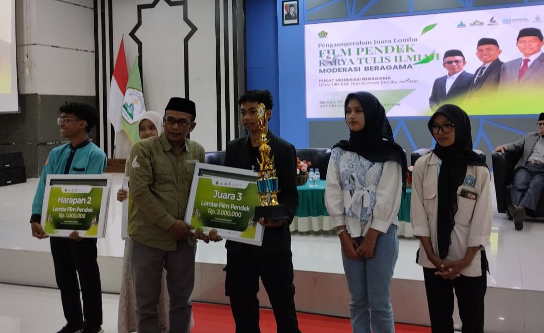 Film "Soto" SMK Plus Al-Mujahidi Jember Raih Juara Kompetisi Moderasi Beragama UIN KHAS