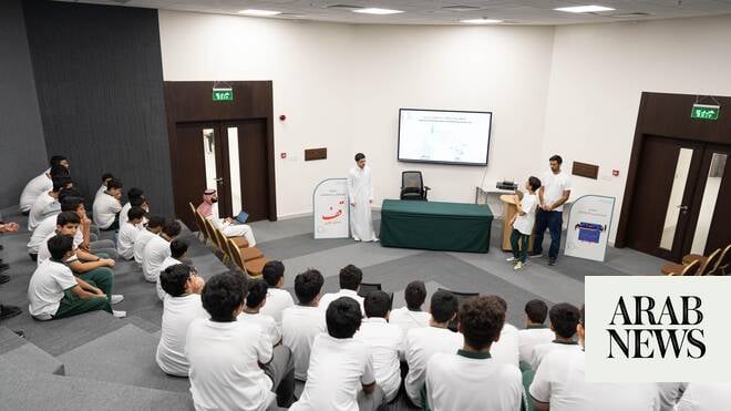 'میرا جملہ ختم نہ کرو': سعودی عرب میں ہکلاہٹ کو کیسے مقبول بنایا جا رہا ہے