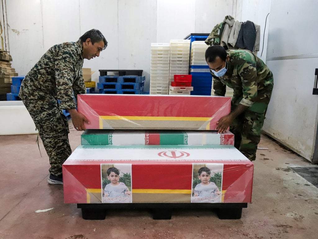 Senator AS tuntut penyelidikan atas serangan 'mengerikan' di sekolah perempuan di Iran