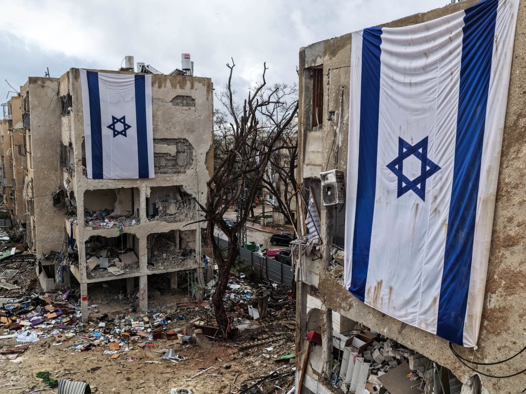 Роль России в военных делах Ирана: Больше, чем просто "немного" помощи?