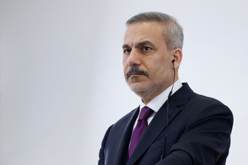 Türkiye's foreign minister held urgent calls with Qatar & Azerbaijan after Iranian missile entered Turkish airspace. NATO defenses intercepted it. This follows recent US-Israel attacks on Iran.