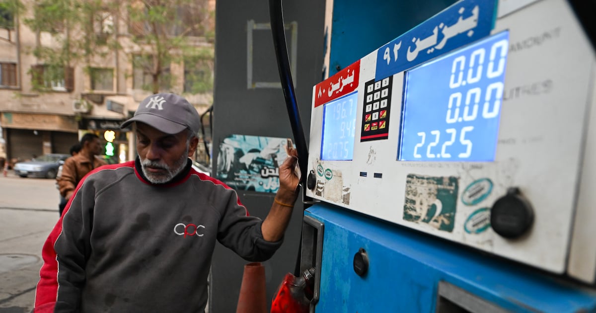 رئيس الوزراء: المصريون قد يواجهون إجراءات تقشفية أصعب إذا استمرت الحرب مع إيران