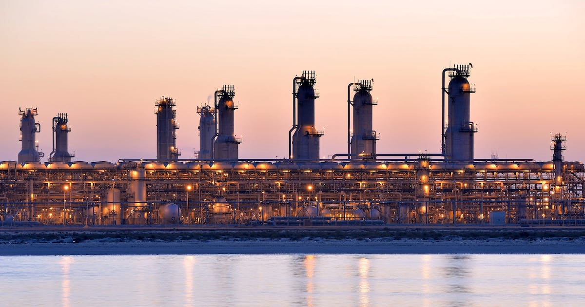 Fragil sulh sharoitida Saudiya Arabistonining energiya tiklanishi