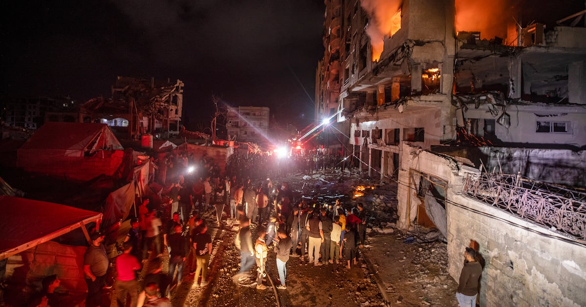Tujuh tewas setelah Israel bunuh kepala militer Hamas di Gaza