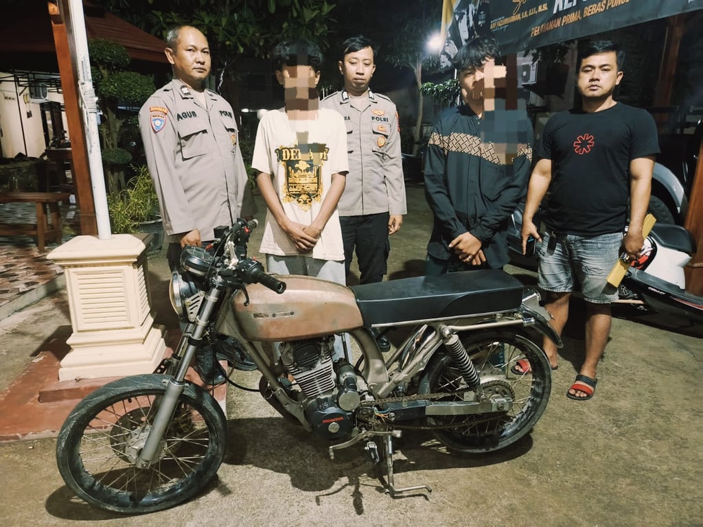 Dua Remaja Lamongan Ditangkap Setelah Mencuri Motor Pelanggan Warung Kopi