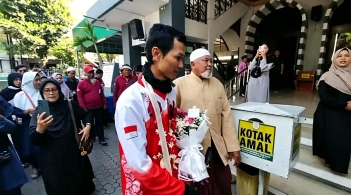 Berbekal Nekat dan Doa Ibu, Pemuda Nganjuk Sukses Jalan Kaki Lintasi 11 Negara hingga Tanah Suci