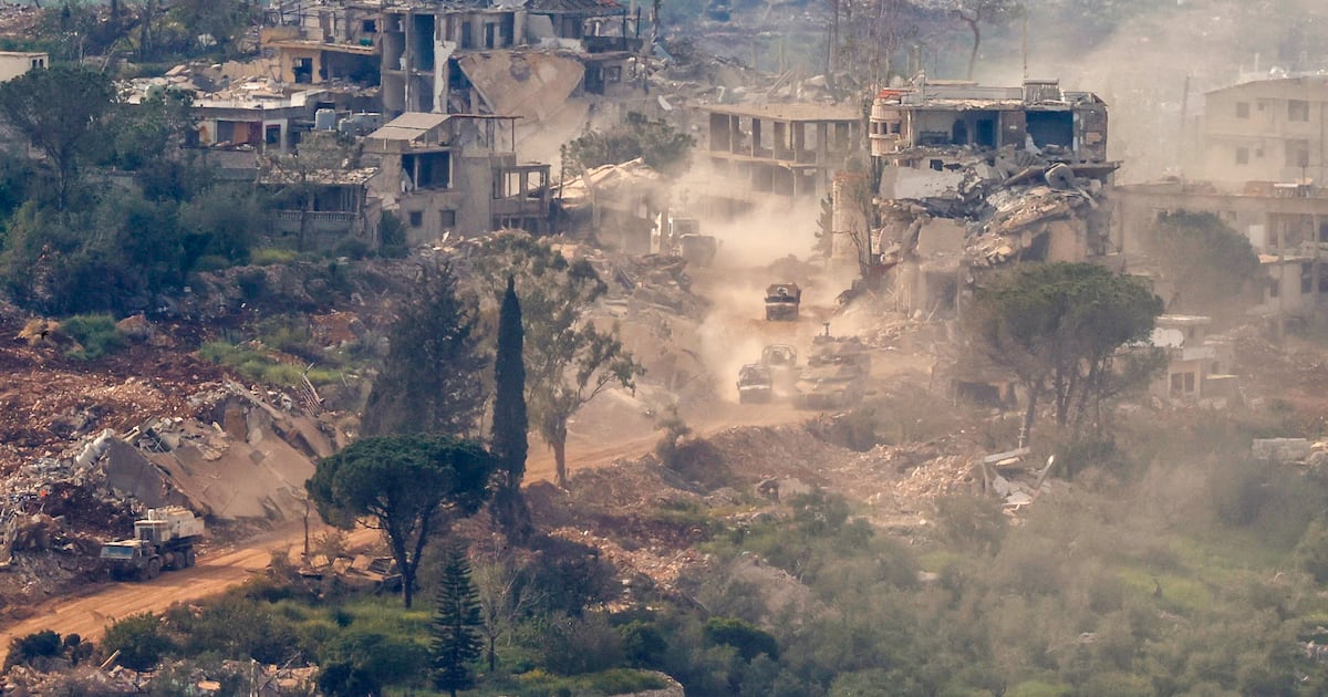 Израиль отдал приказ о принудительном переселении жителей 16 населённых пунктов на юге Ливана