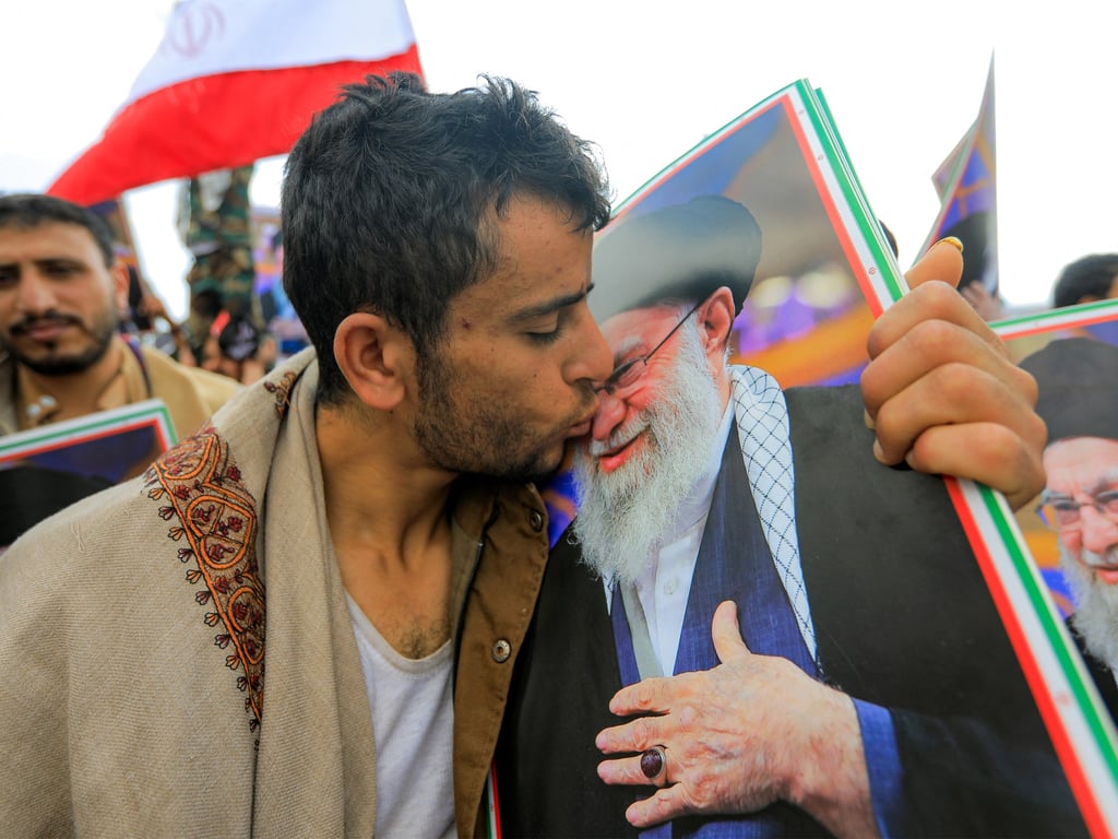 Houthi Hati-hati di Tengah Ketegangan Regional