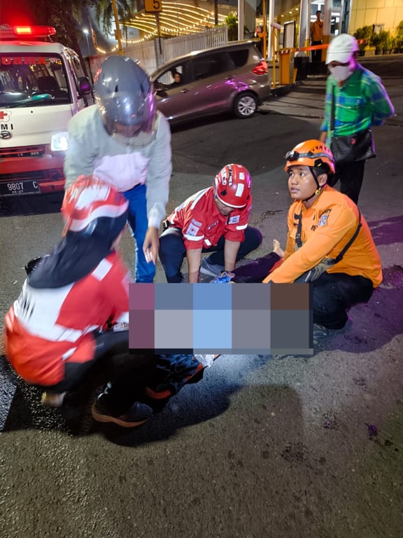 Surabayadagi ASN Kusuma Bangsa ko'chasida o'g'irlik qurboni bo'lib vafot etdi