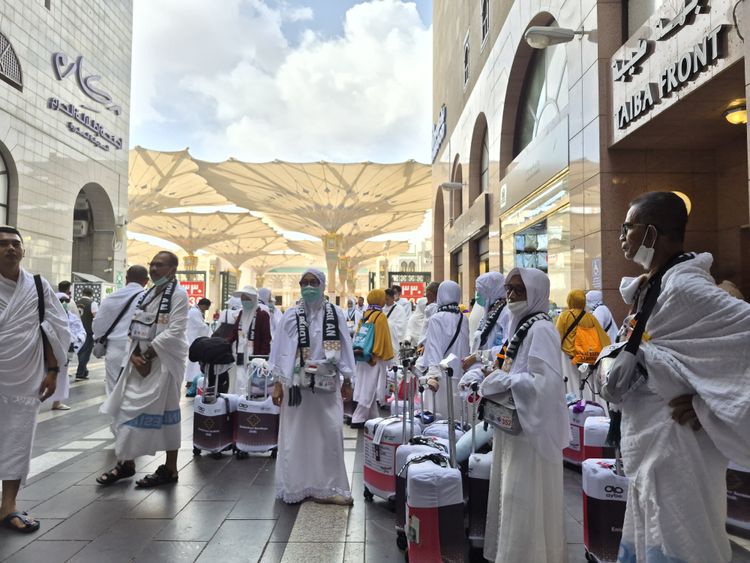 Haj vazirligi, hajning cho'qqi bosqichi oldidan ziyoratchilarni quvvatni tejash va ihromdagib xatolarga ehtiyot bo'lishga chaqiradi