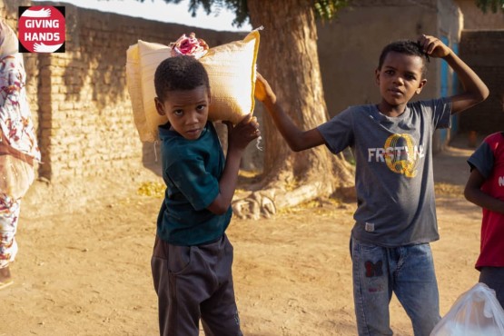 Apoti Ounjẹ Fún Àwọn Àsábà Gásà àti Sudan Nílò!