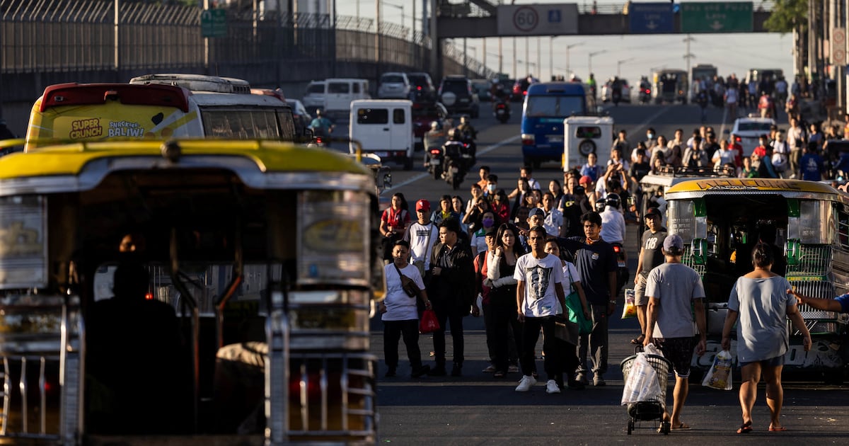 Филиппины обеспечили безопасный проход судов через Ормузский пролив.