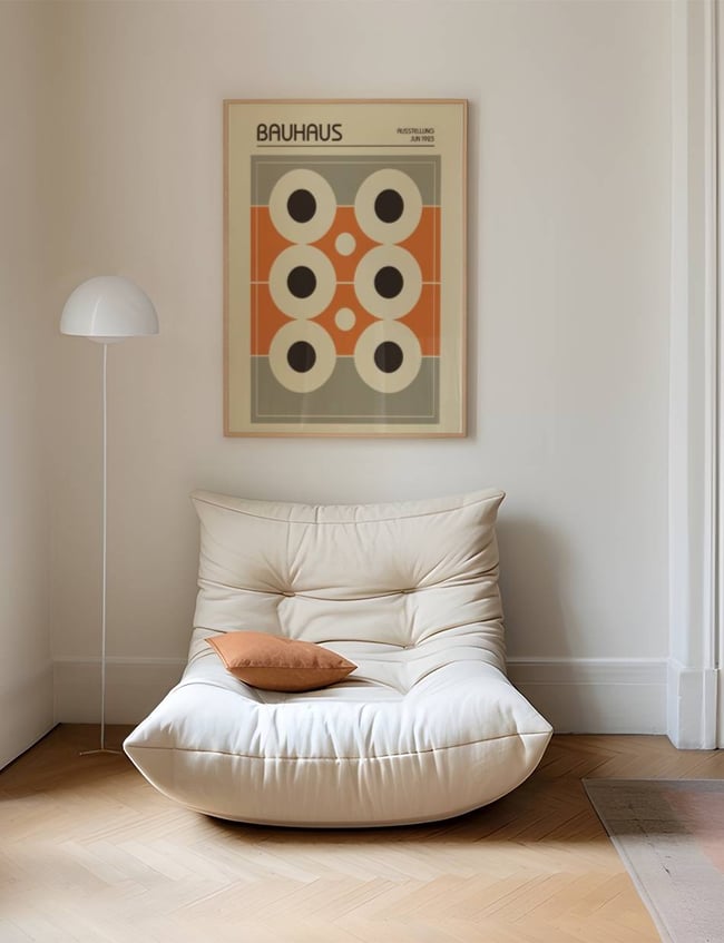 Form Frequency - Bauhaus