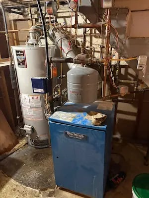 Water heater installation service