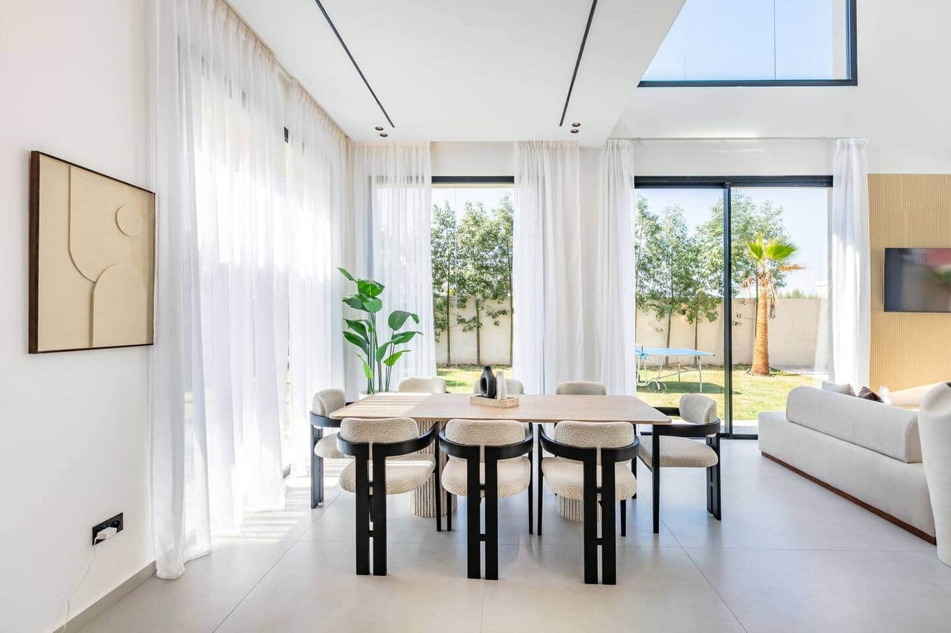 Villa Aura