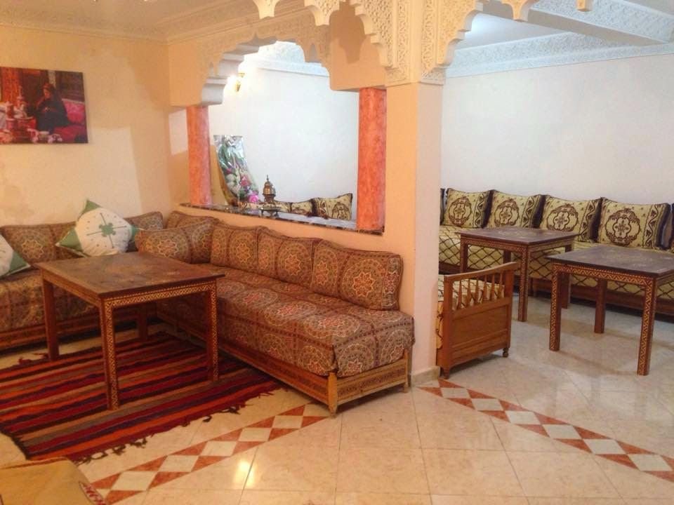 مطعم يا هلا