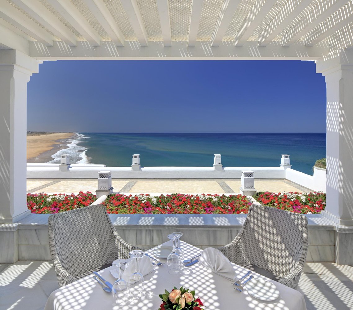 Le Mirage Beach Club