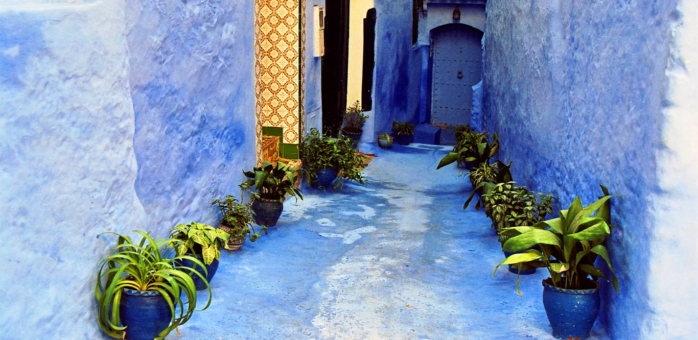 لماذا مدينة شفشاون زرقاء؟