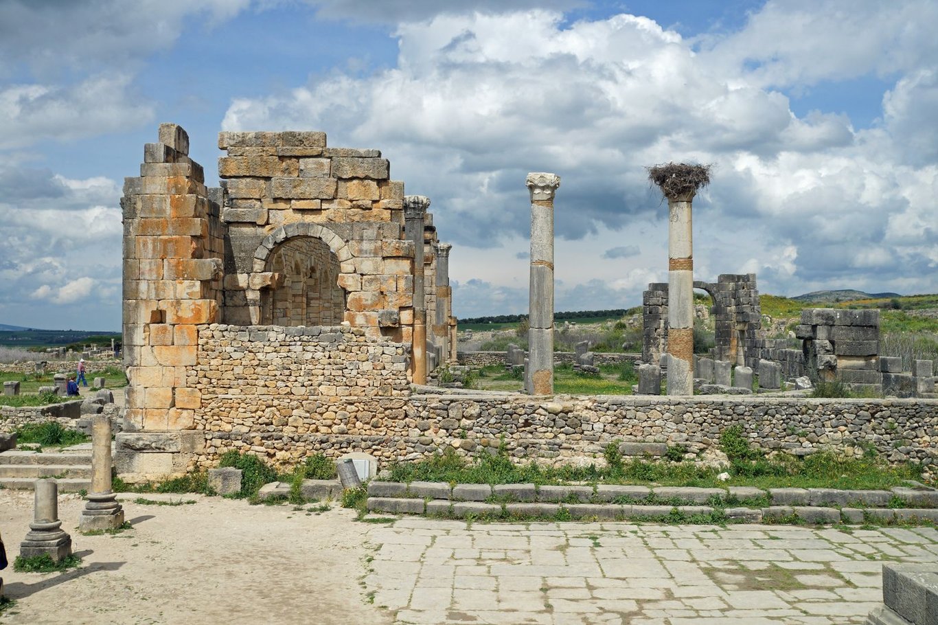Excursions d'une journée depuis Fès : Chefchaouen, Volubilis et le Moyen Atlas
