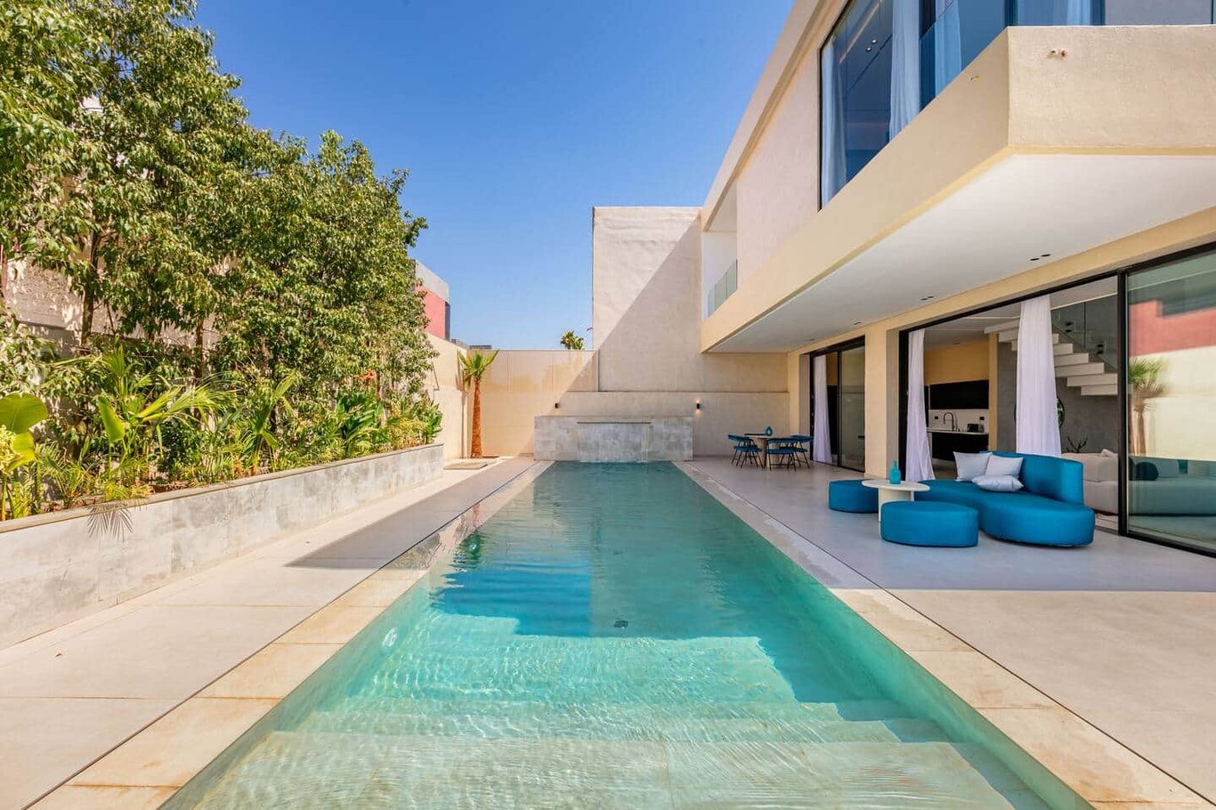 Villa Aura