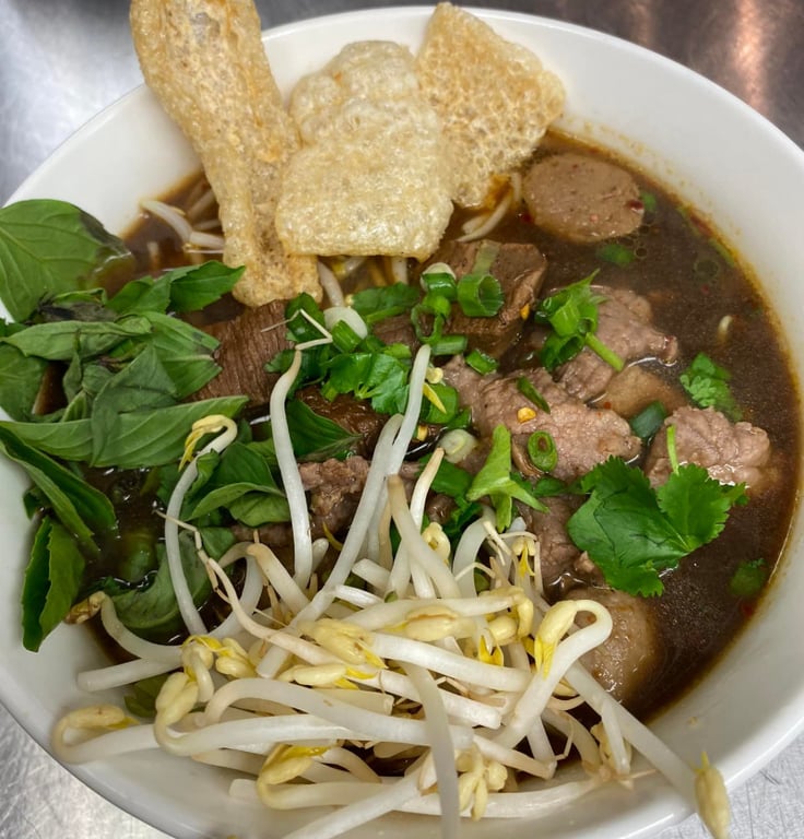 N6. Boat Noodle Soup