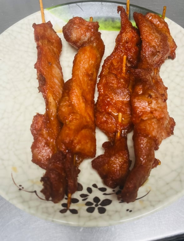 8. 鸡串 Chicken on the Sticks (4)