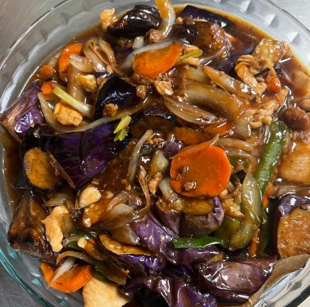 SP22. Salted Fish with Eggplant Pot 咸鱼茄子