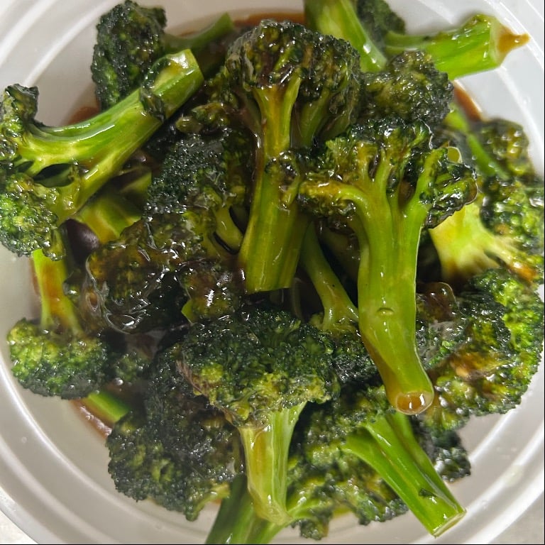 炒芥兰 Sauteed Broccoli