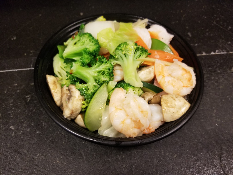 H 4. 水煮什菜虾 Steamed Mixed Vegetable w. Shrimp