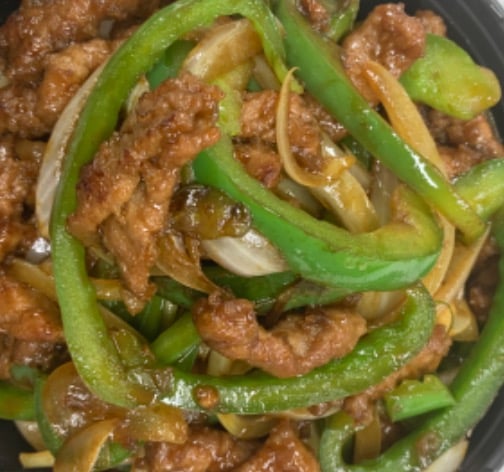 B3. Beef with Green Pepper