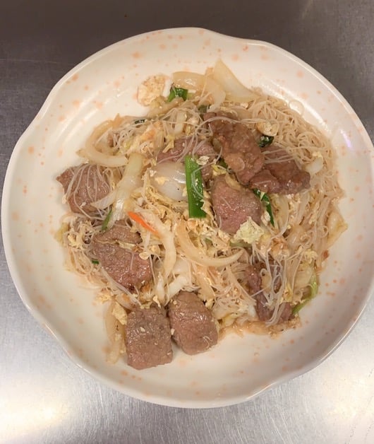 43. Beef Mei Fun
