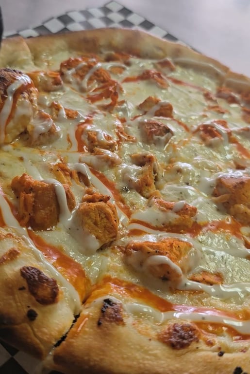 Buffalo Chicken Ranch Alfredo Pizza