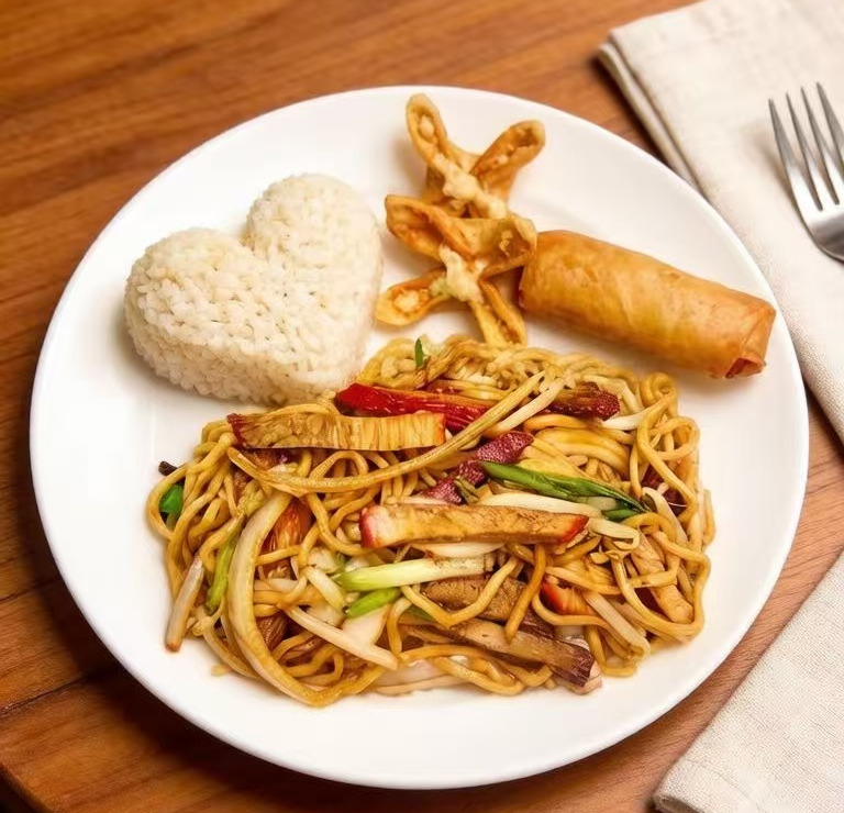 L39. Pork Lo Mein