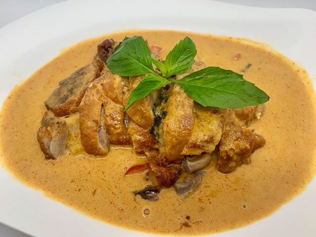 C6. Duck Tropical Curry Image