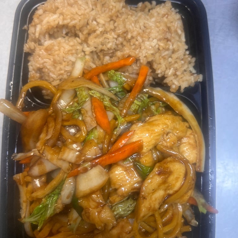 SC 1. Chicken Lo Mein
