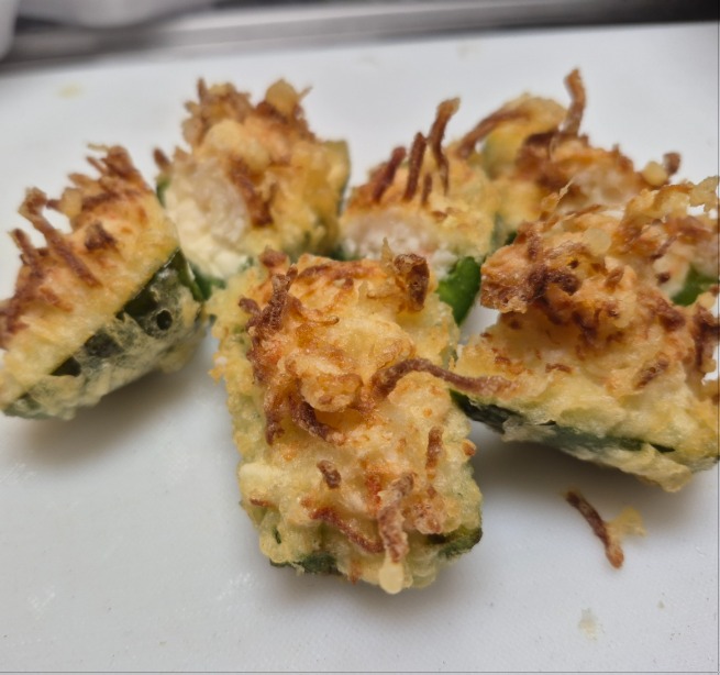 Stuffed Jalapeño (4 pcs)