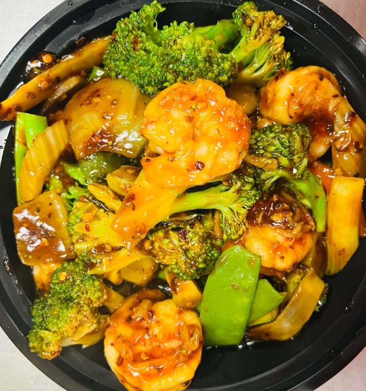 L24.  Shrimp w. Garlic Sauce 鱼香虾