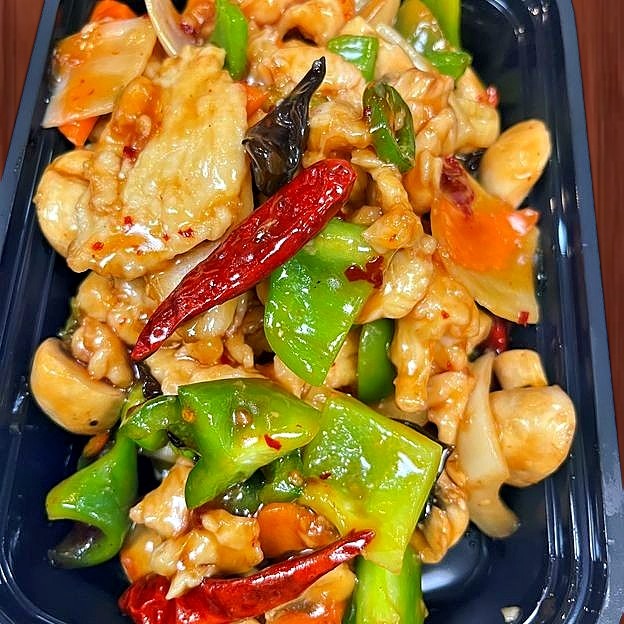 L8. 鱼香鸡 Hot Garlic Chicken