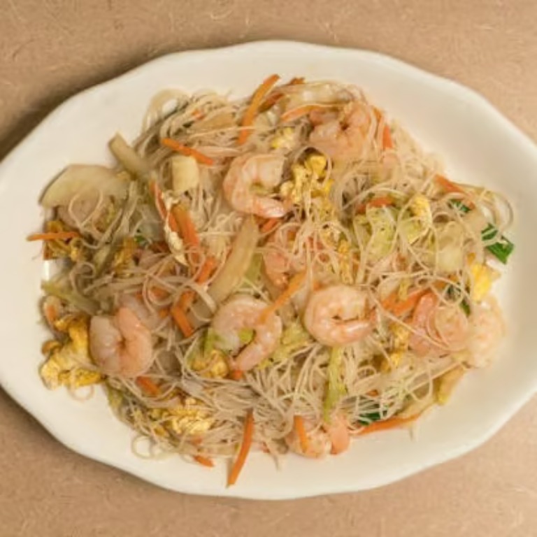 53. Shrimp Chow Mei Fun