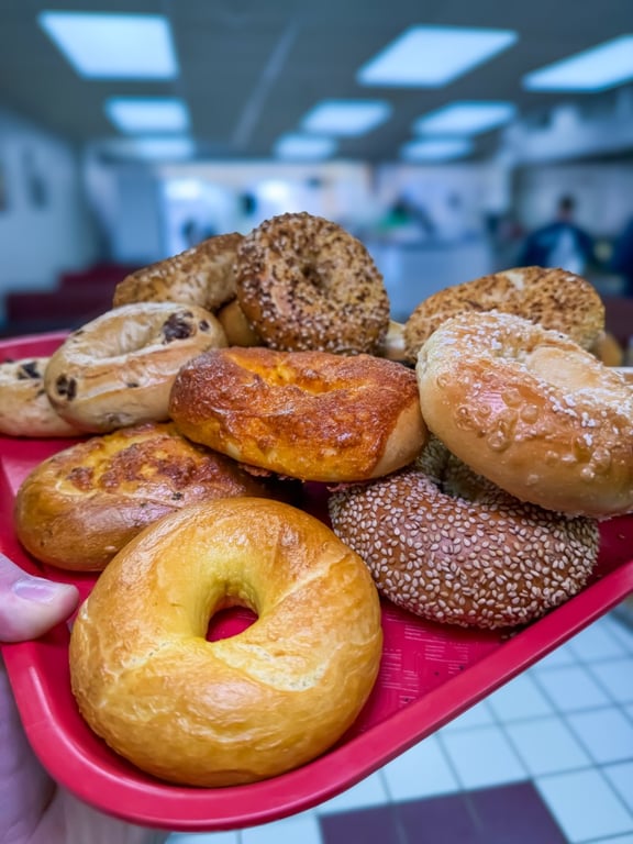 Baker's Dozen Bagels