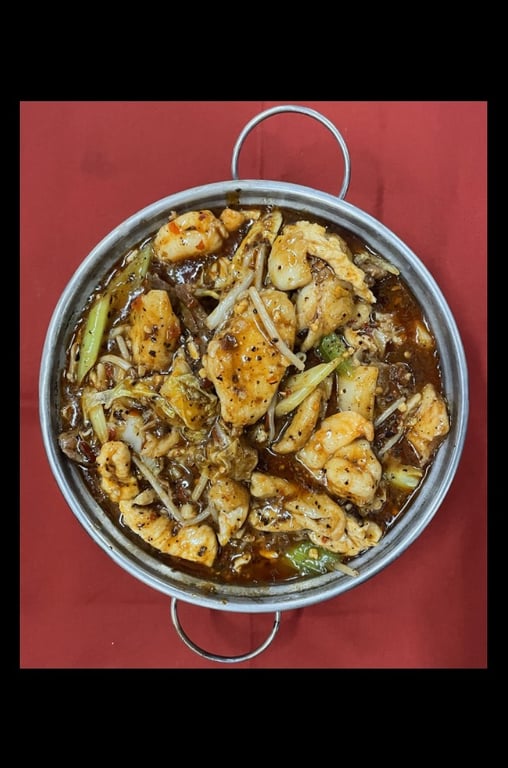 D15. 麻辣一锅端 Spicy Combo