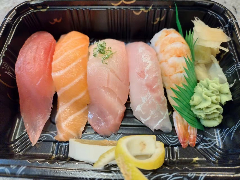 Sushi Appetizer (5 pcs)